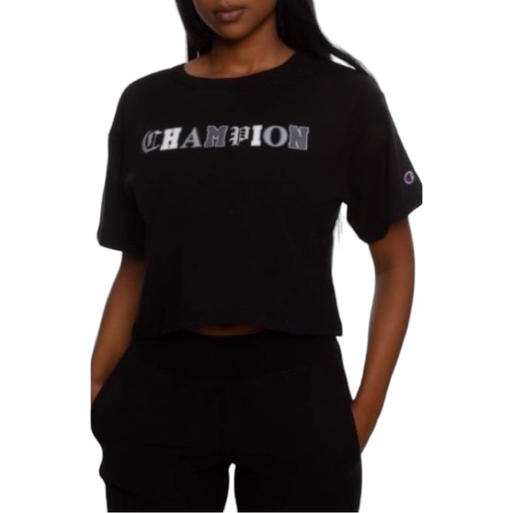 Champion Cropped Tee 💕 - Picture 1 of 2